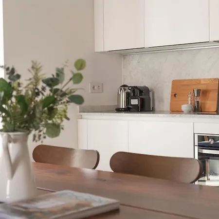 Mc House Con Posto Auto Apartmán *