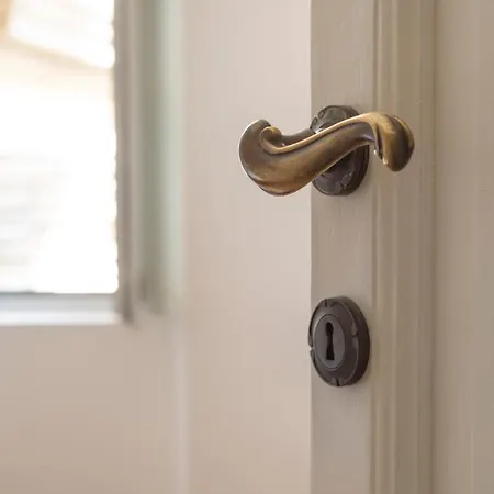 Mc House Con Posto Auto Como