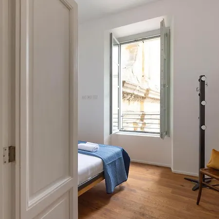 Mc House Con Posto Auto Appartement *