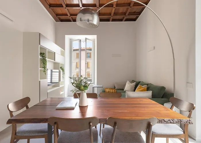 Mc House Con Posto Auto شقة