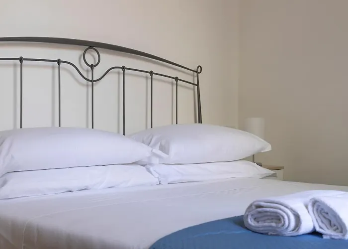 Mc House Con Posto Auto شقة *